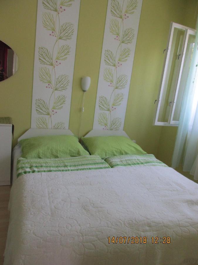 Holiday Home In Balatonkeresztur 19455 ภายนอก รูปภาพ